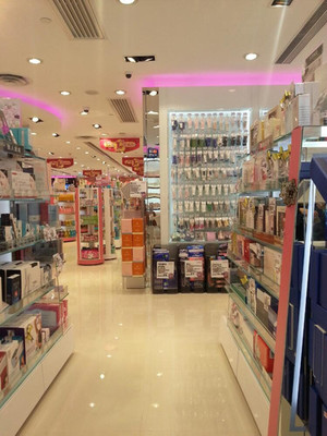 香港自由購物 探索化妝品零售的魅力與攻略